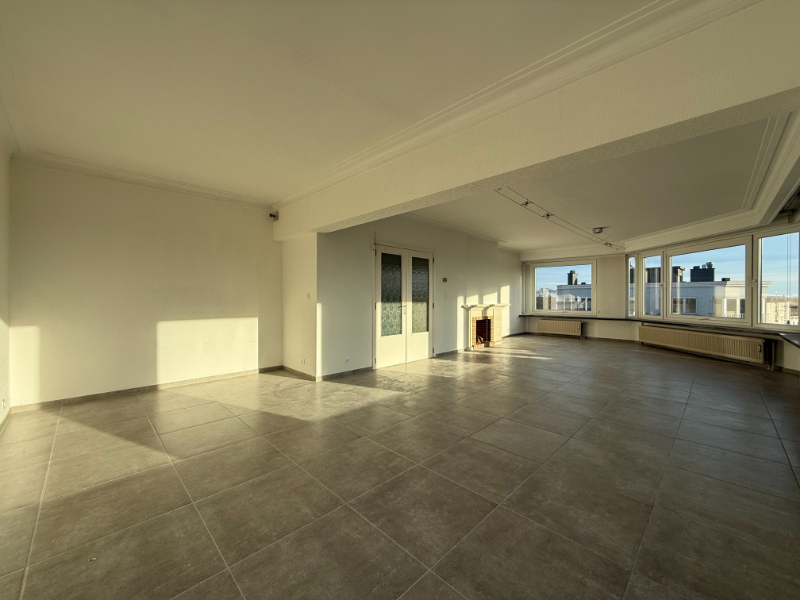 Exclusief ruim en lichtrijk appartement met panoramisch zicht op Gent (Visserij) - photo 4
