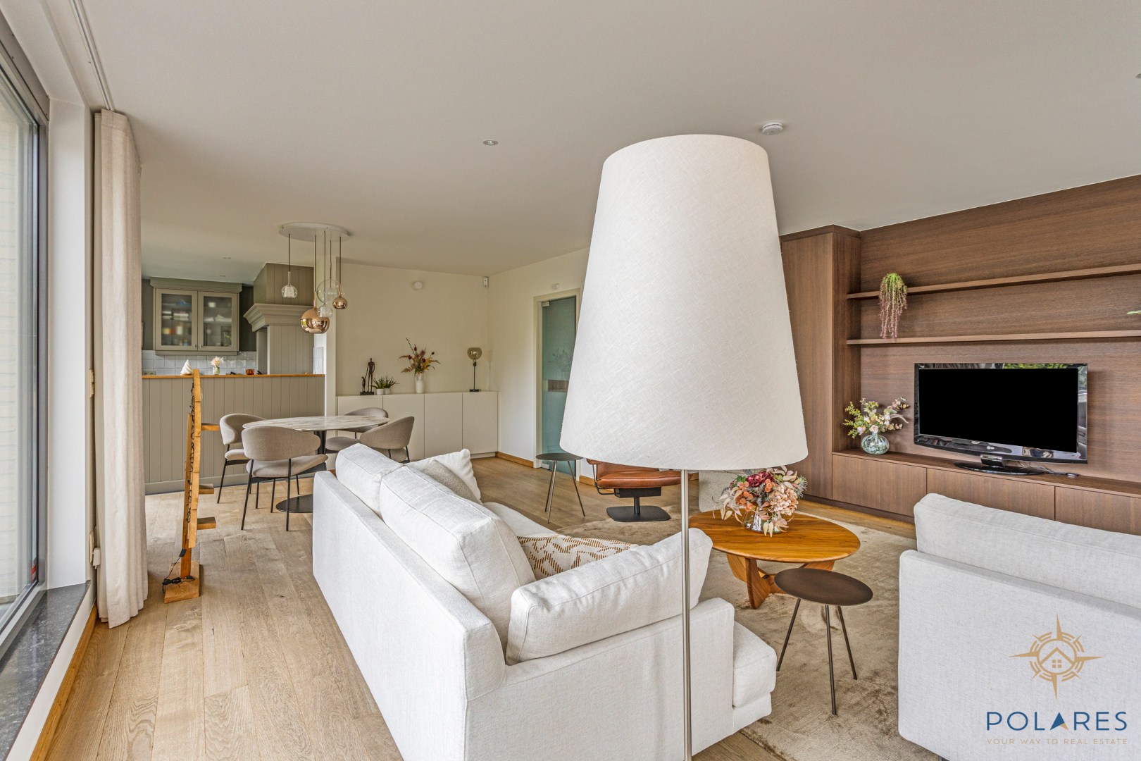 Exclusieve penthouse met groot dakterras en parkeerplaats! - foto 4