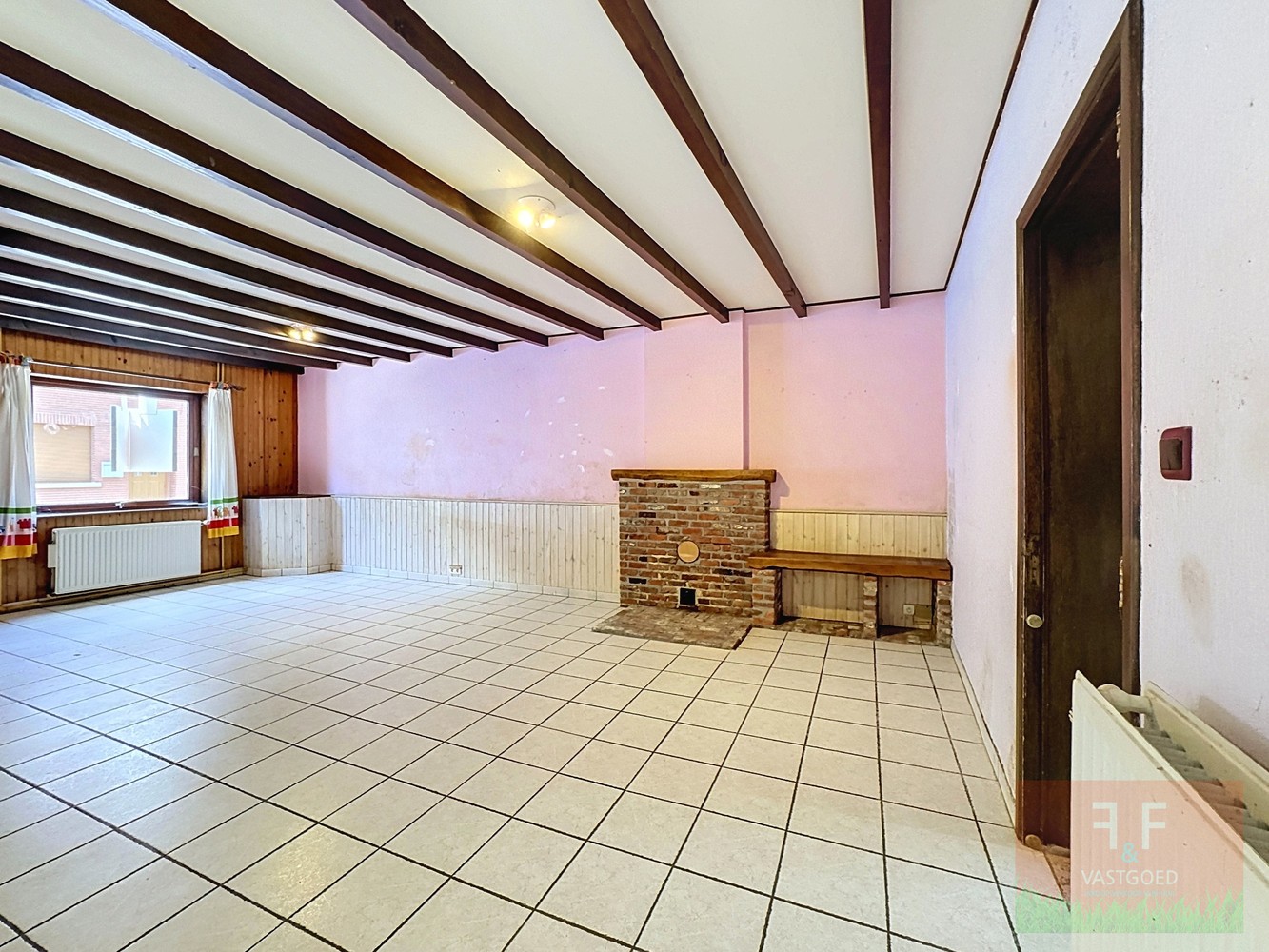Gezinswoning met 7 slaapkamers, garage en tuin te Aalst - foto 4
