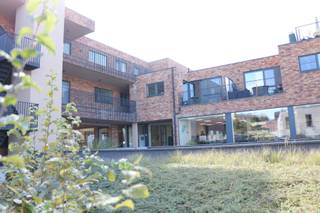 Modern appartement met 2 slaapkamers te Schepdaal inclusief garage.Bekijk het 360° virtuele bezoek op www.living-stone.be en plan je bezoek in.Modern...