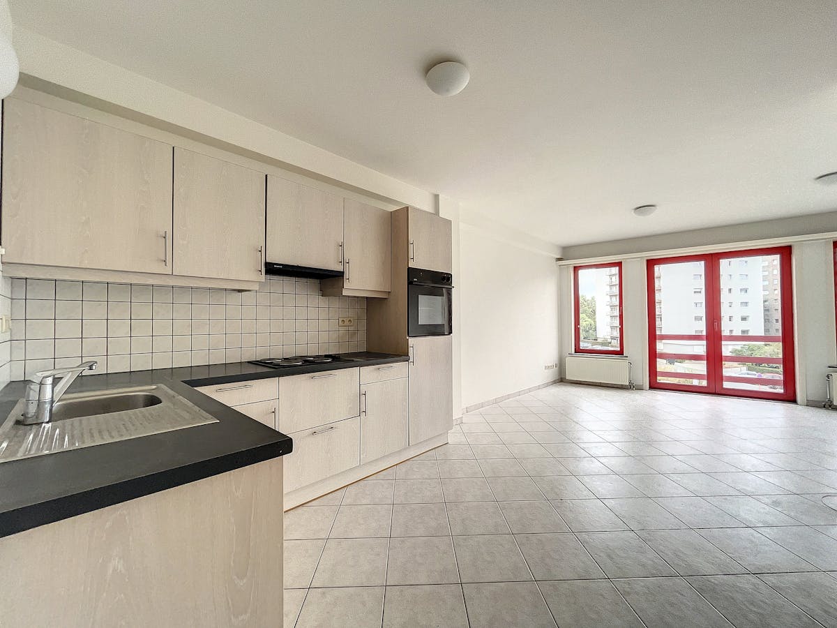 Parc Josaphat - Lovely 1 bedroom flat on the 4th floor. - photo 1