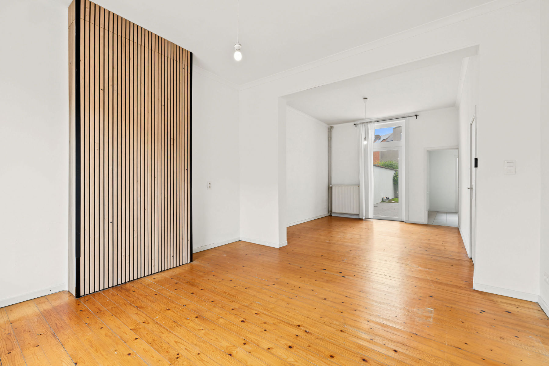 Gerenoveerde, instapklare woning met 4 slaapkamers - foto 4