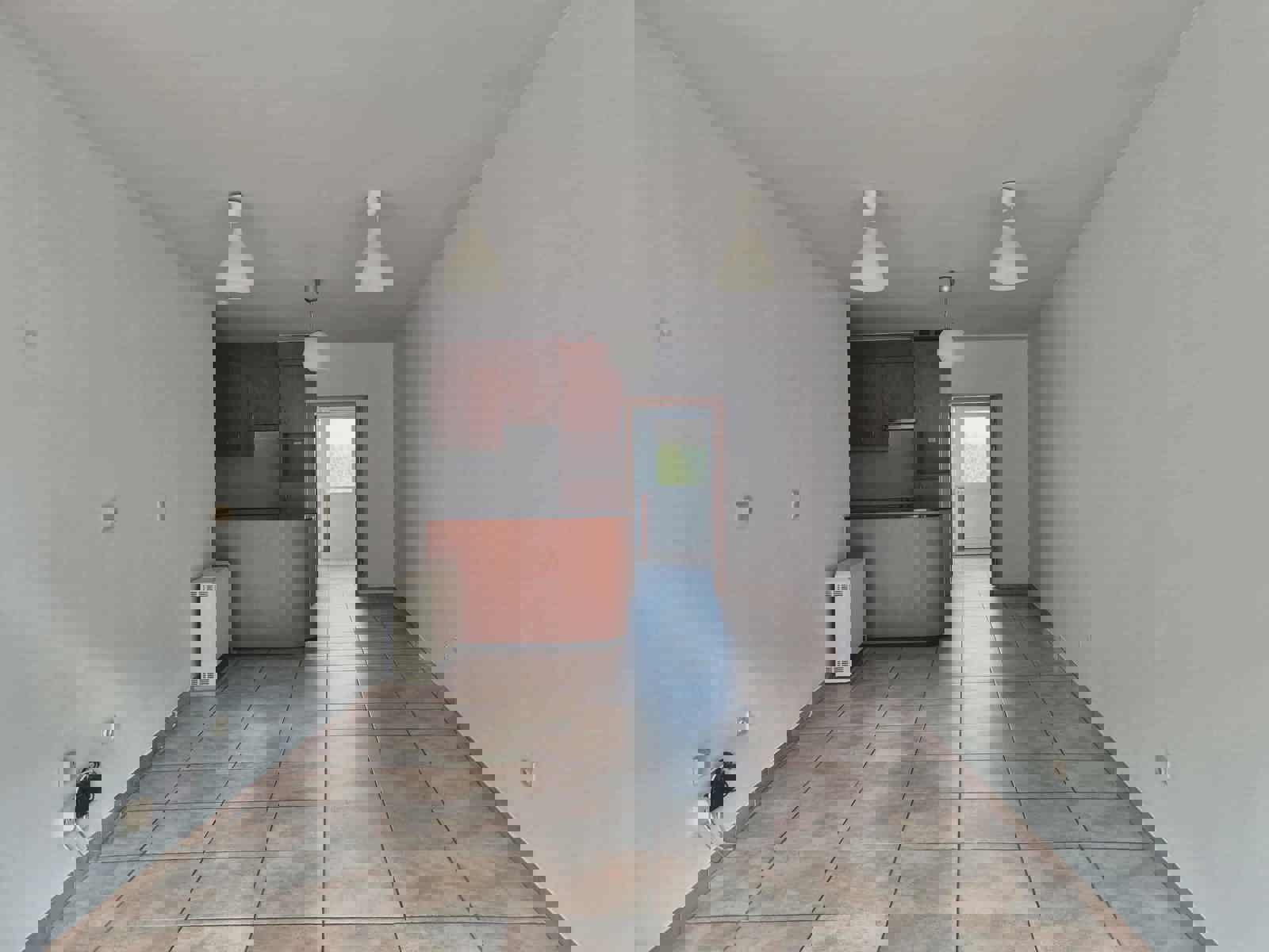 Studio met garage op een goede locatie - foto 2