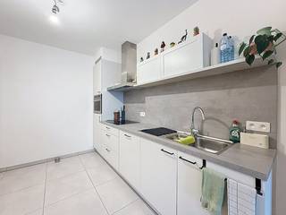 Prachtig, lichtrijk tweeslaapkamer appartement te huur met autostaanplaats en gemeenschappelijke fietsenberging in residentie 'Galerij I' op...