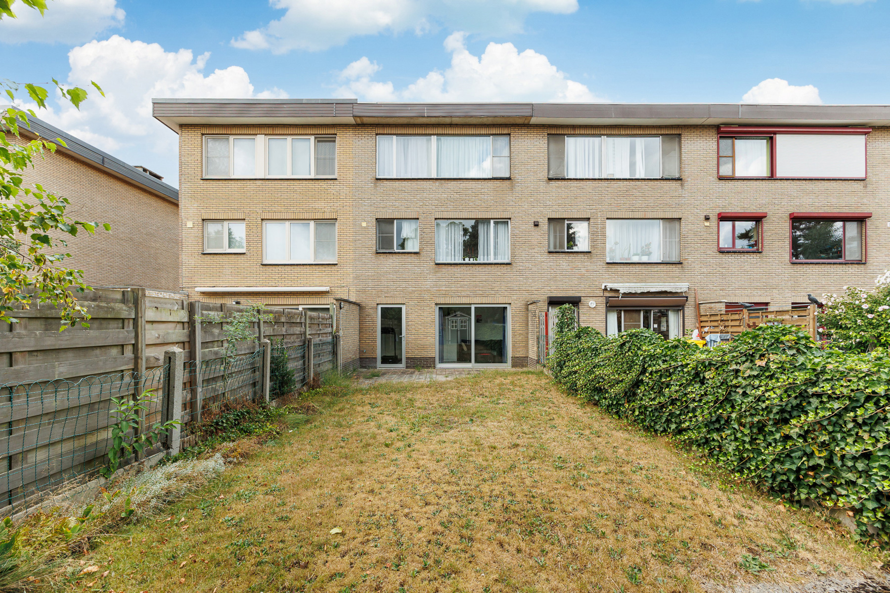 Woning met 4 slaapkamers, tuin en garage - foto 5
