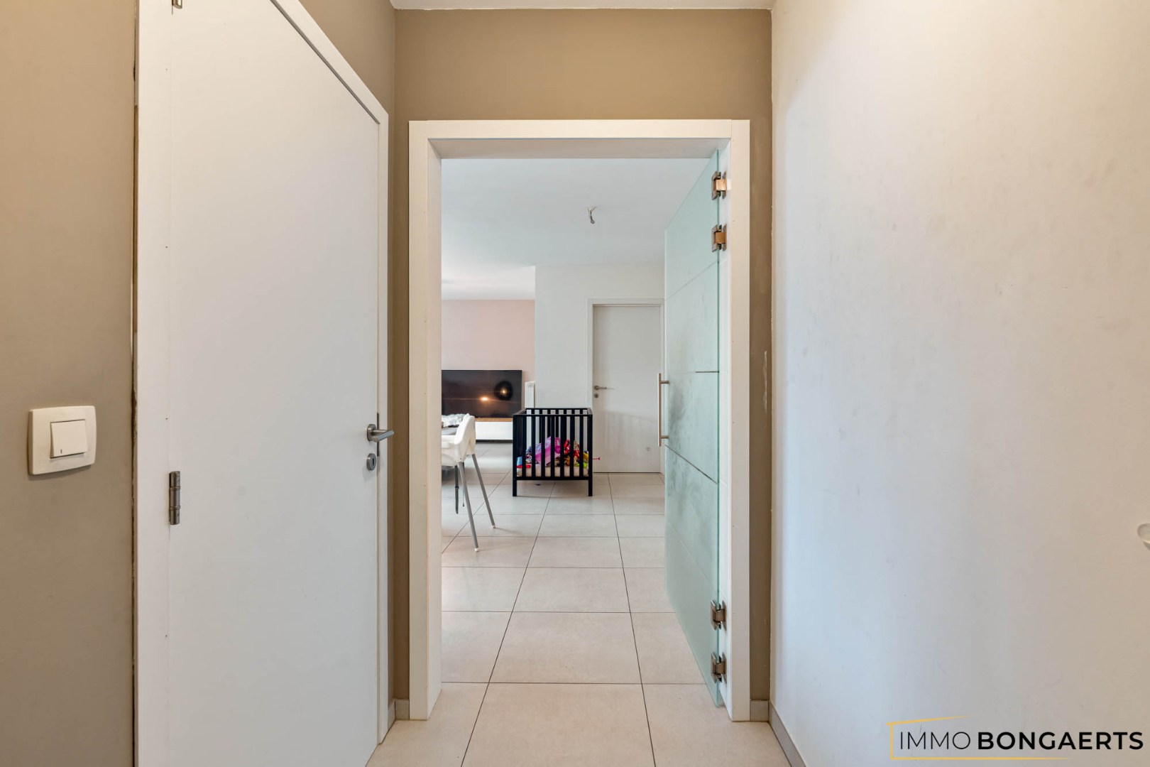 Appartement met twee slaapkamers - foto 5