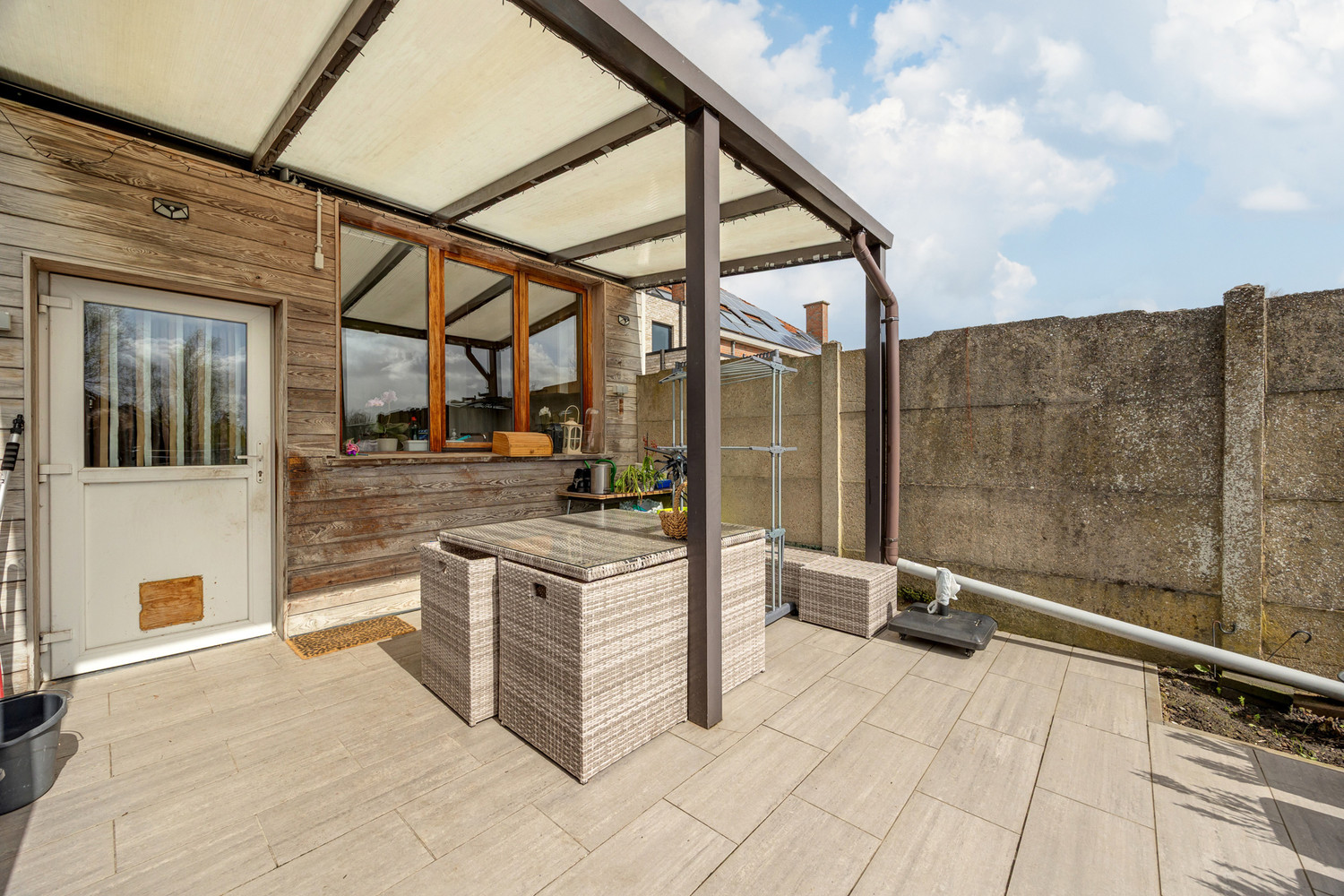 Charmante en instapklare starterswoning met grote Zuid-tuin - photo 4