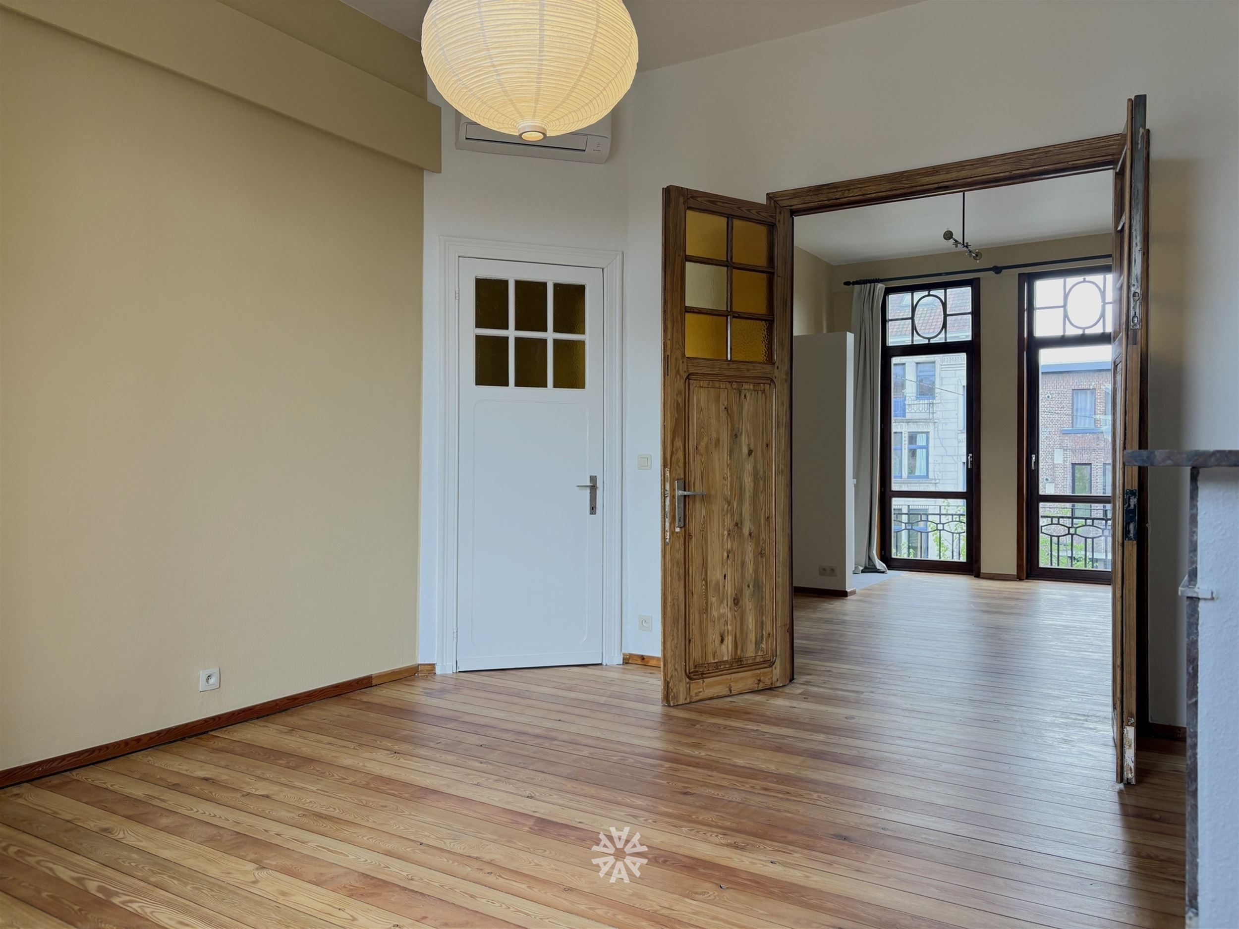 Gerenoveerd appartement te huur nabij Station Gent - foto 4
