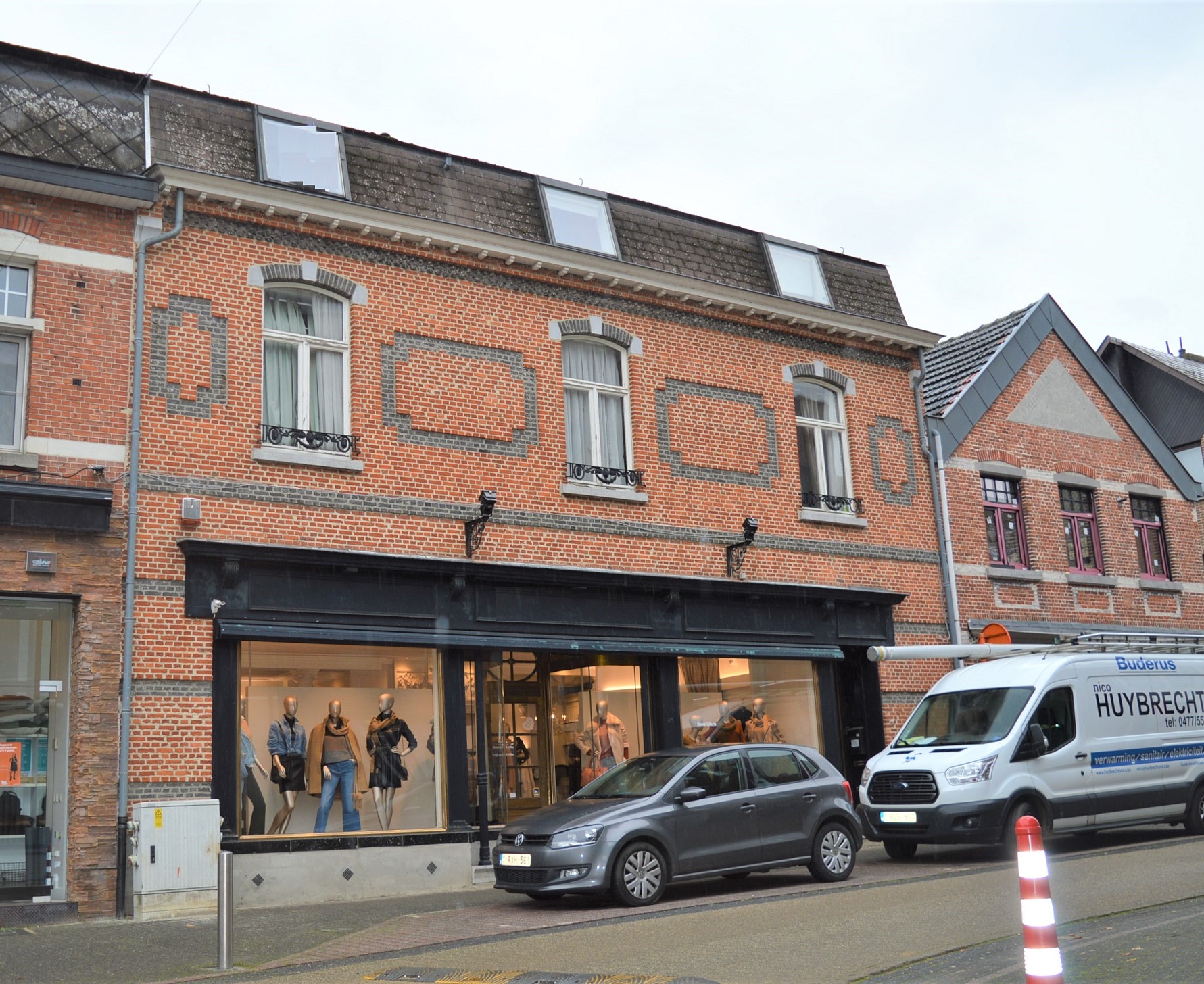 Prachtig handelsgelijkvloers in Beringen- centrum - foto 2