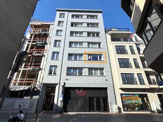 Proef de zee... Laat je verrassen door dit ZONOVERGOTEN appartement (2°V) met 1 SLAAPKAMER op een FANTASTISCHE LOCATIE vlakbij de zee,...