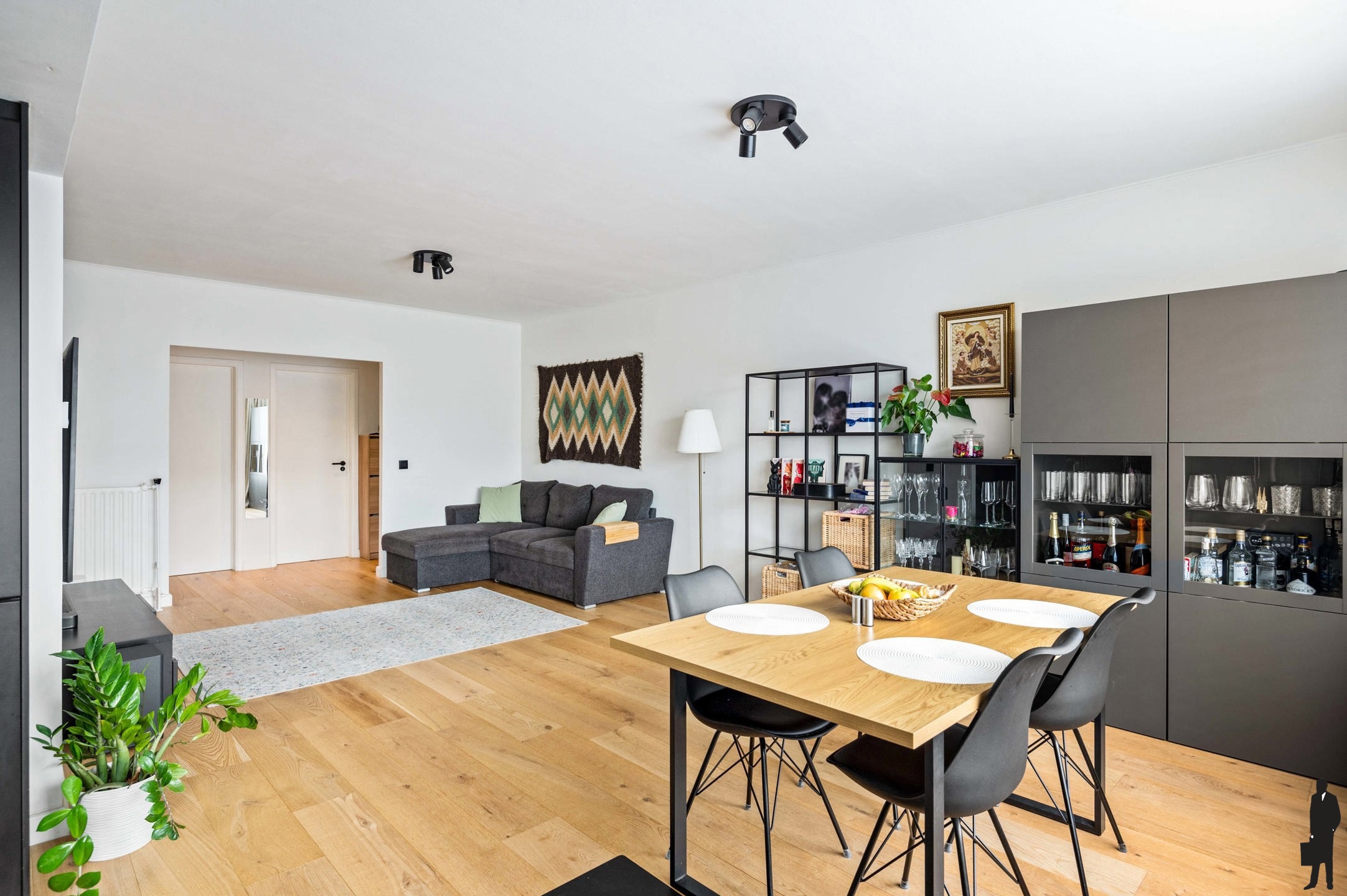 Luxueus gerenoveerd app. met 2 ruime slpk in de Elsdonkwijk - foto 5