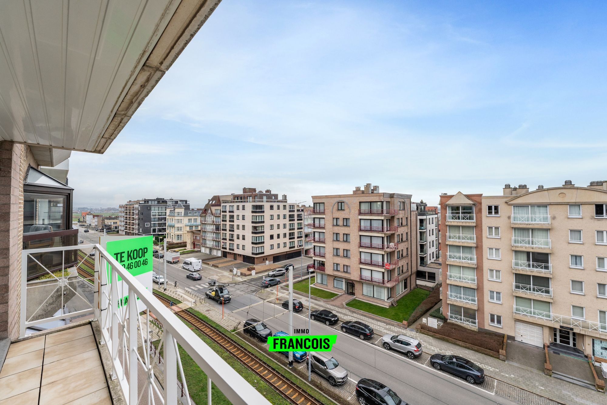 Bemeubeld appartement te koop in centrum Wenduine! - foto 3