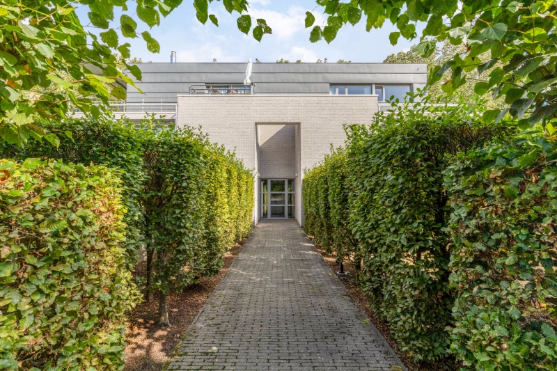 Ruim en lichtrijk appartement met 2 slaapkamers en zonneterras - photo 2