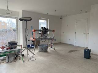 Deze stijlvolle nieuwbouwwoning in de hospitaalstraat met strakke architectuur springt direct in het oog en zet de toon voor wat je binnen...