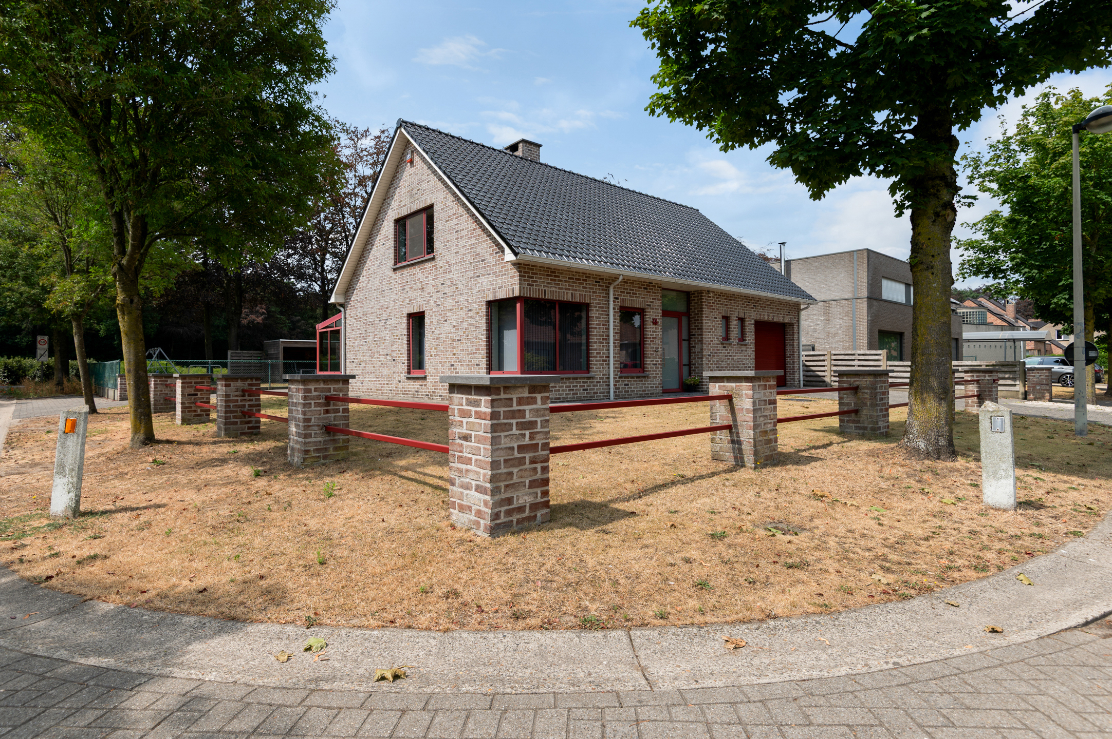 Huis te koop in Wuustwezel met 5 slaapkamers - foto 2