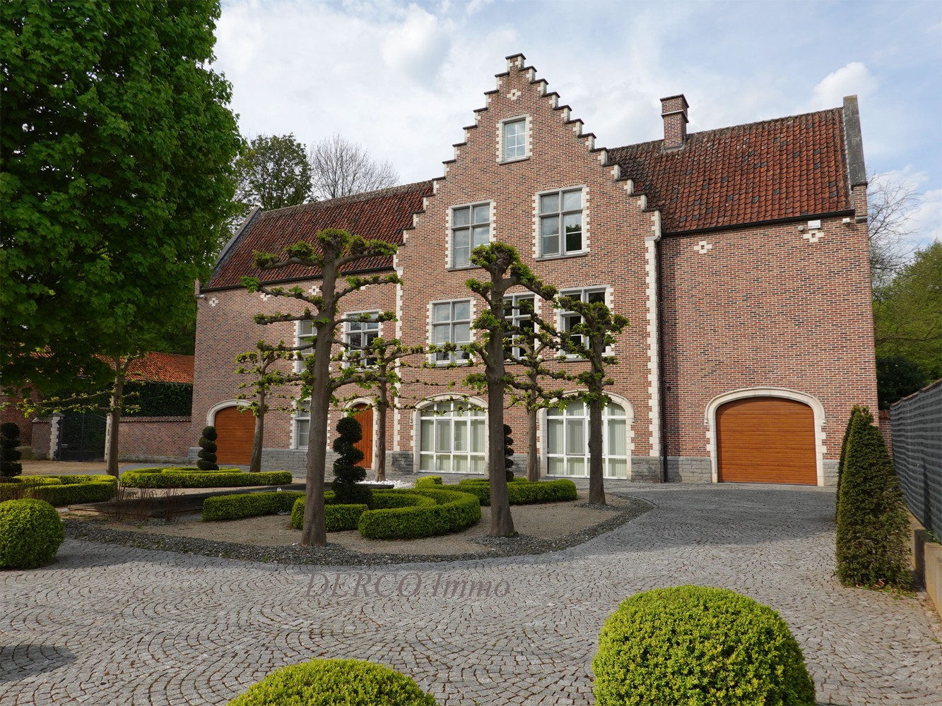 gezellige villa van 870 m2 met praktijkruimte, kangoeroewoning, ...  op 1,27 hectare - foto 4