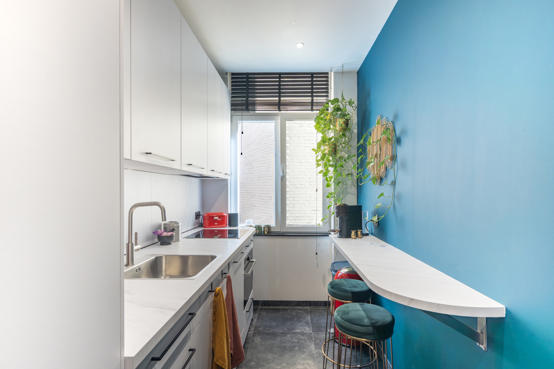 Stijlvol wonen of investeren met uitzicht, hartje Antwerpen - foto 3