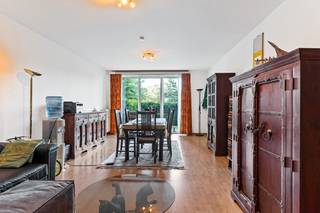 Interesse in dit appartement? Bekijk de virtuele toer en maak via Livitas.be ONLINE je afspraak.Heerlijk wonen op een gelijkvloers en zeker met...