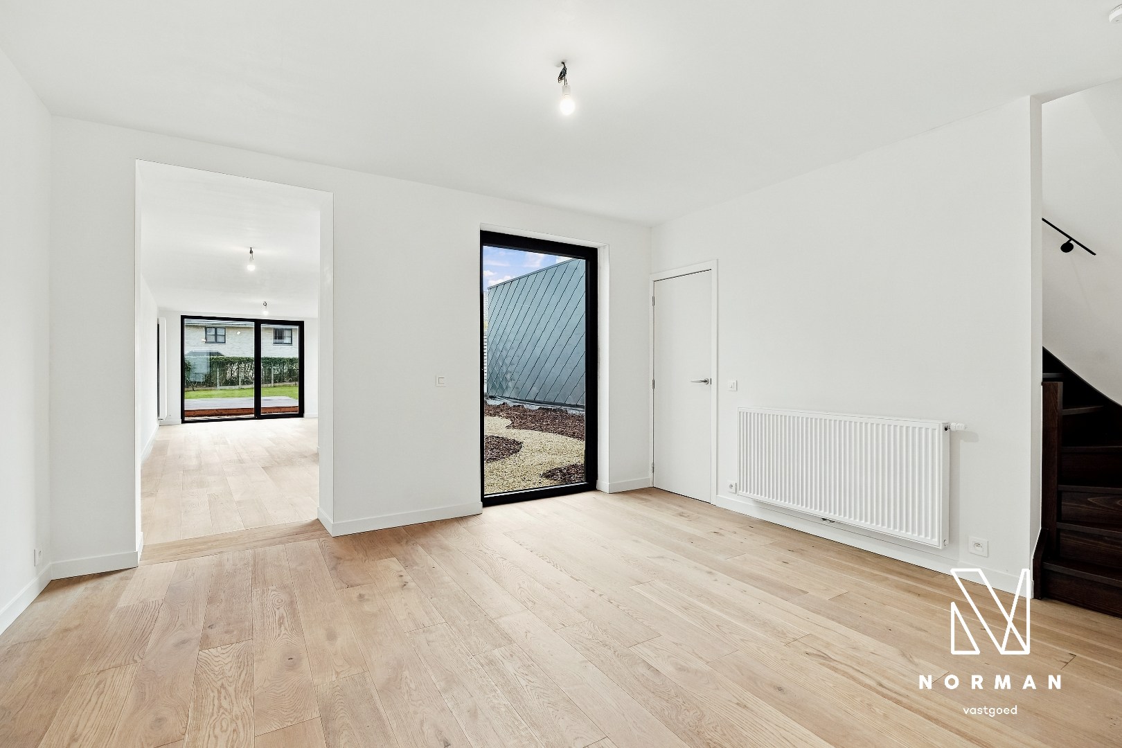 Grote woning met grote garage, 3 kamers en vele troeven! - foto 5