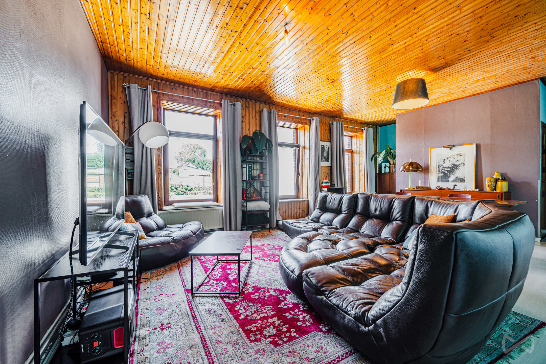 Maison à vendre à Jemeppe-sur-Sambre avec 3 chambres - photo 2