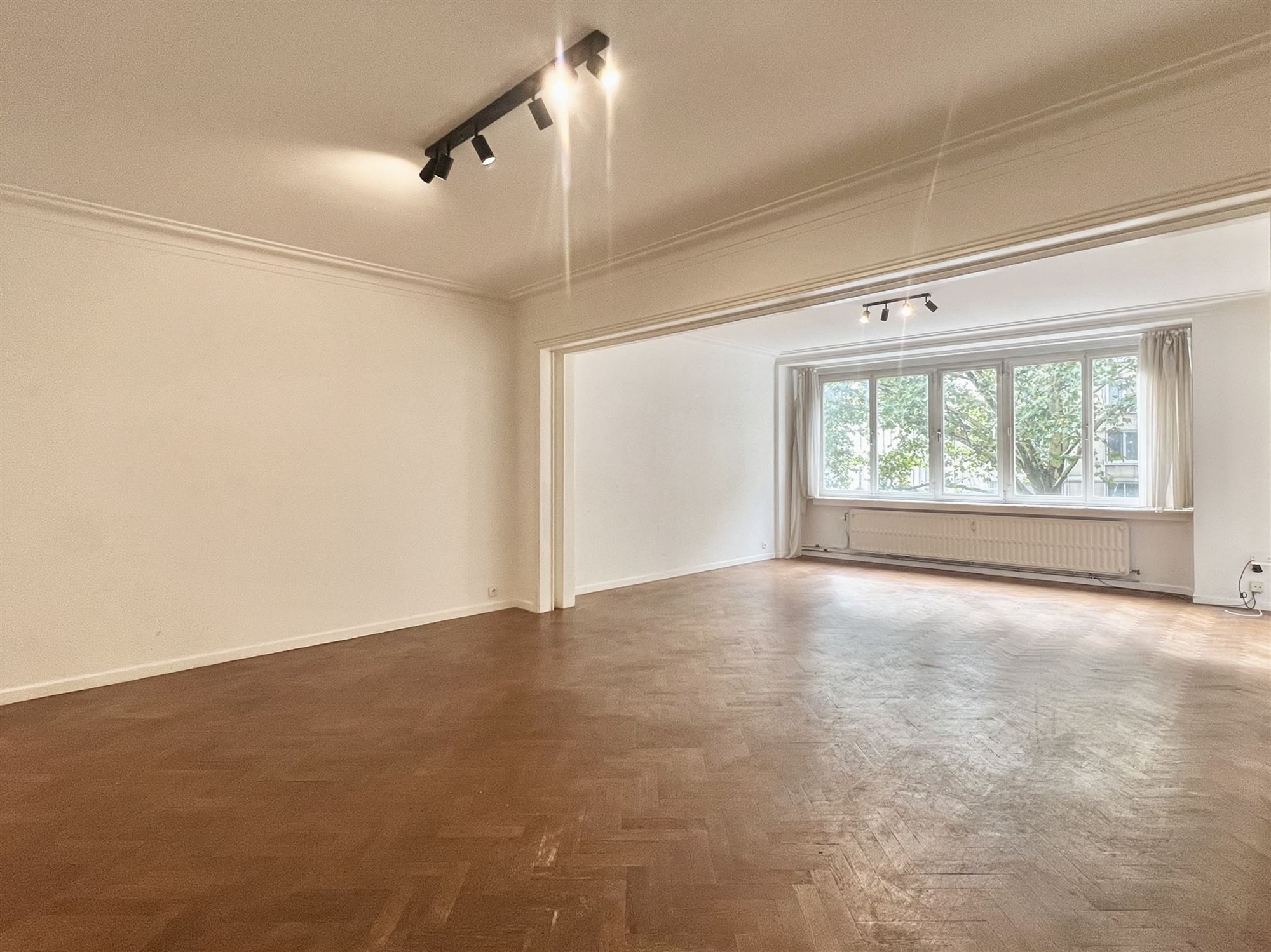 Apartment for sale in Antwerp with 3 bedrooms - photo 2