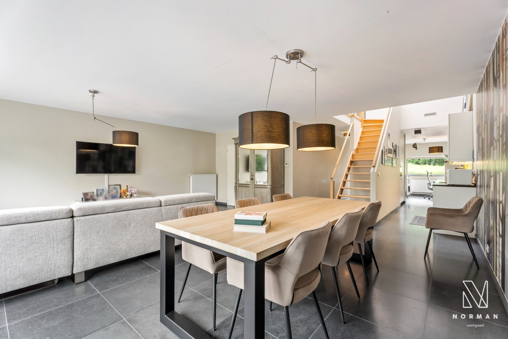 Instapklare &amp; energiezuinige (EPC A) woning met 4 slpk - ideaal gelegen in Kortrijk - foto 2