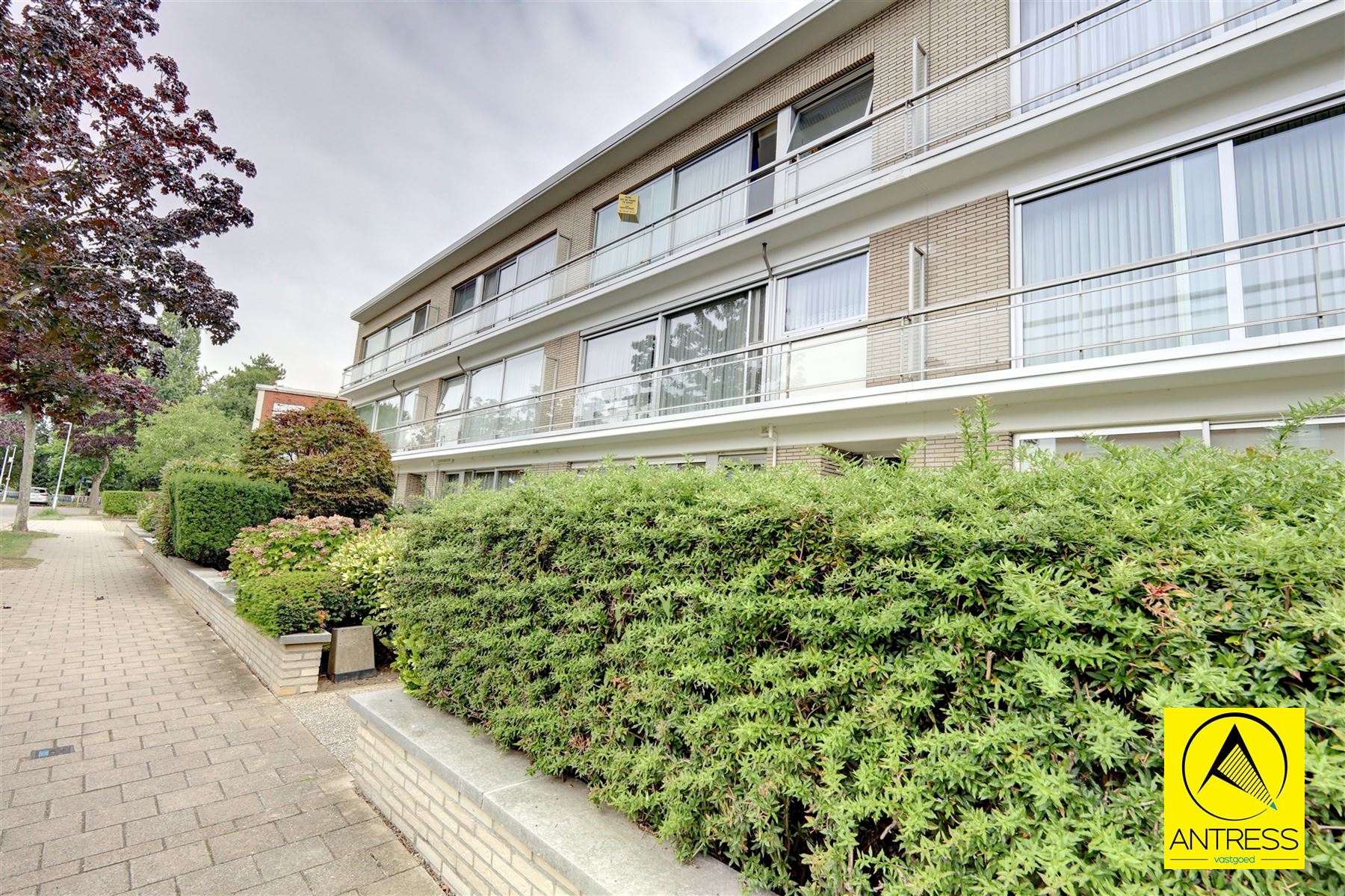 Apartment for sale in Edegem with 2 bedrooms - photo 2