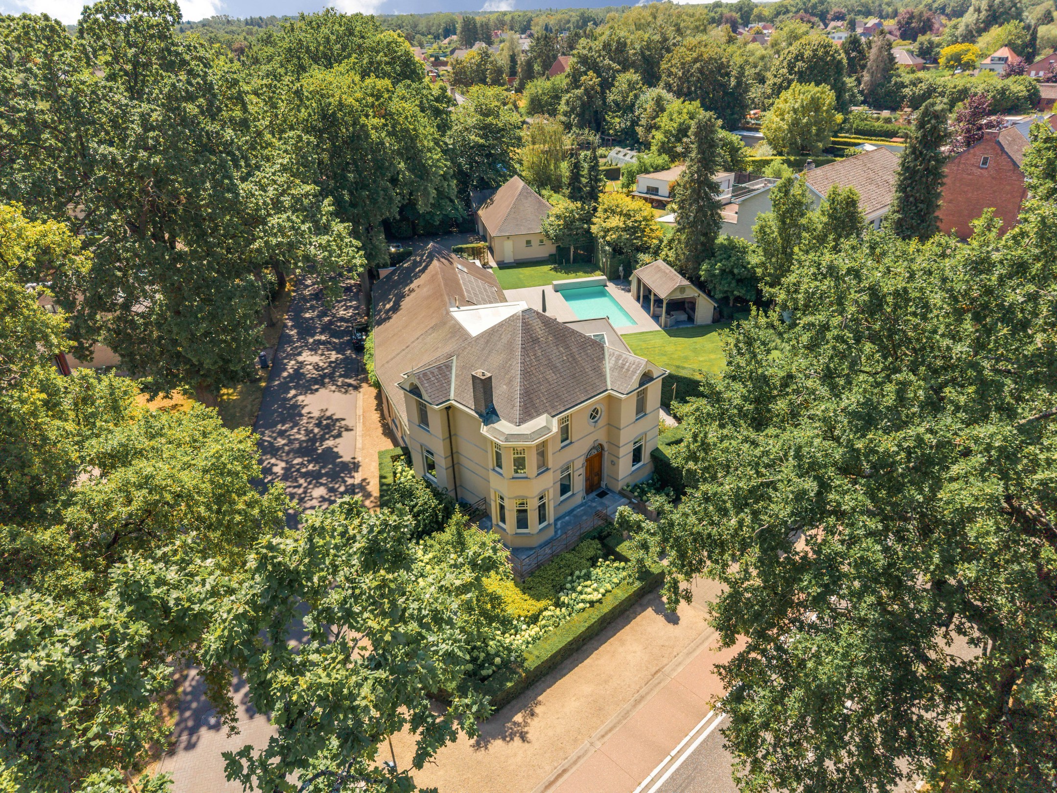Villa met 4 slpks op perceel van 1.510 m² te Mol (Rauw) - foto 1