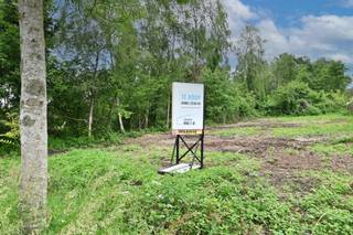 Bent u op zoek naar de perfecte locatie om uw droomhuis te bouwen? Ontdek dan deze unieke bouwgrond aan de Demerstraat 48 te Linkhout. Deze...