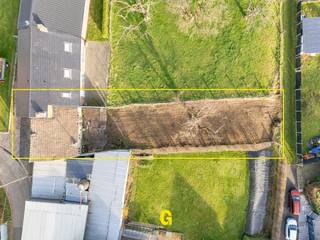 Dit perceel bouwgrond (met te slopen woning) voor gesloten bebouwing op 4a06ca is gelegen langs de Pastoor Lenaertsstraat te Membruggen. In deze...