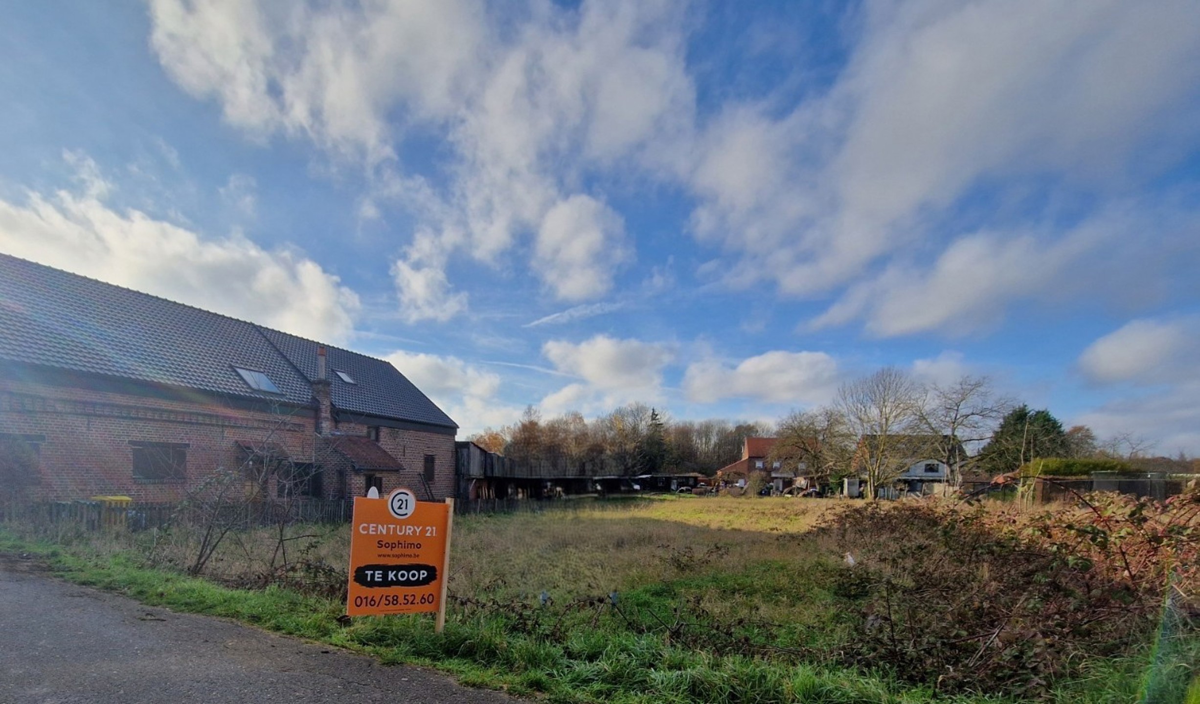 Bouwgrond voor open bebouwing in doodlopende straat - foto 4