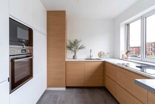 Groen wonen met alles dichtbijDe Krijgslaan in Wilrijk is zo’n plek waar je simpelweg graag thuiskomt. Park Van Eeden ligt vlakbij voor een frisse...