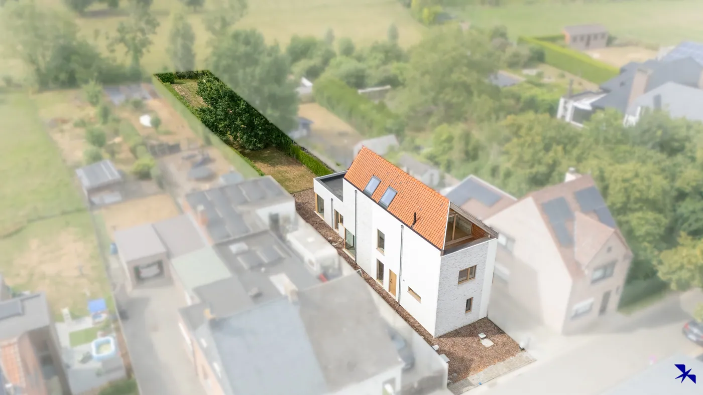 Stijlvol gerenoveerde woning op groenligging - foto 1