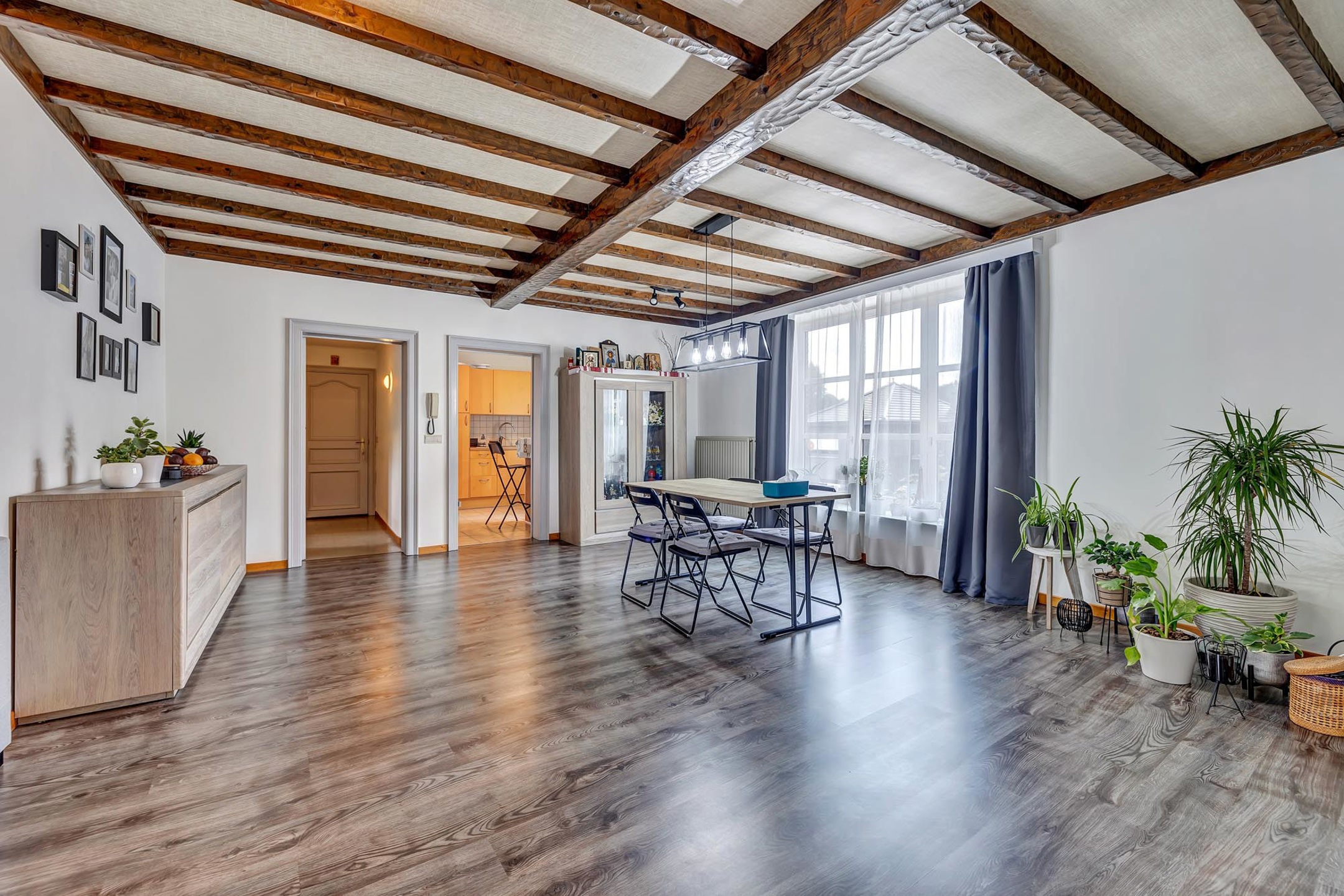 Duplex appartement met 3 slaapkamers en 2 staanplaatsen te Onze-Lieve-Vrouw-Lombeek - foto 3