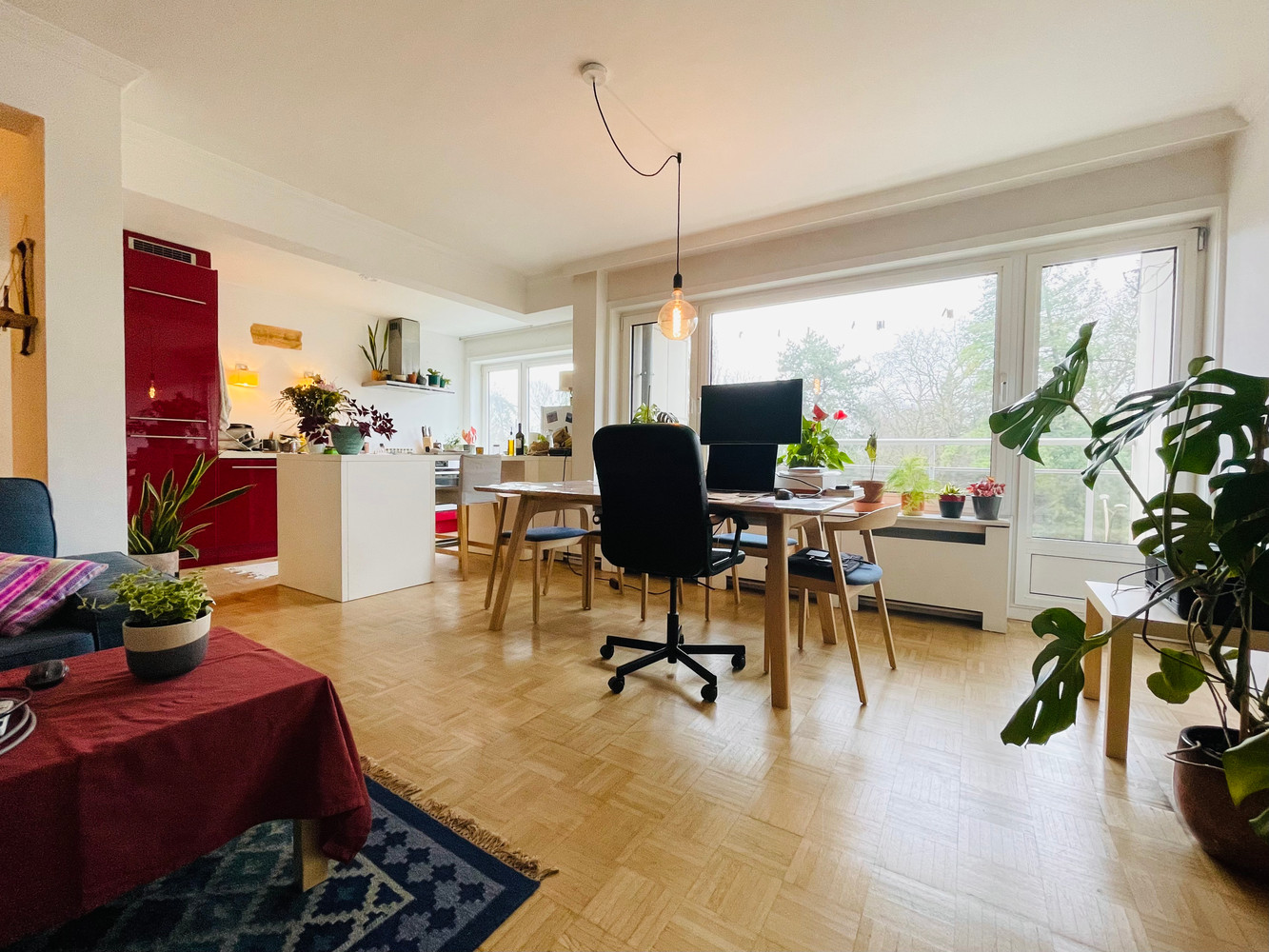 Lichtrijk appartement met zonnig terras en prachtig uitzicht op het Citadelpark. - foto 3