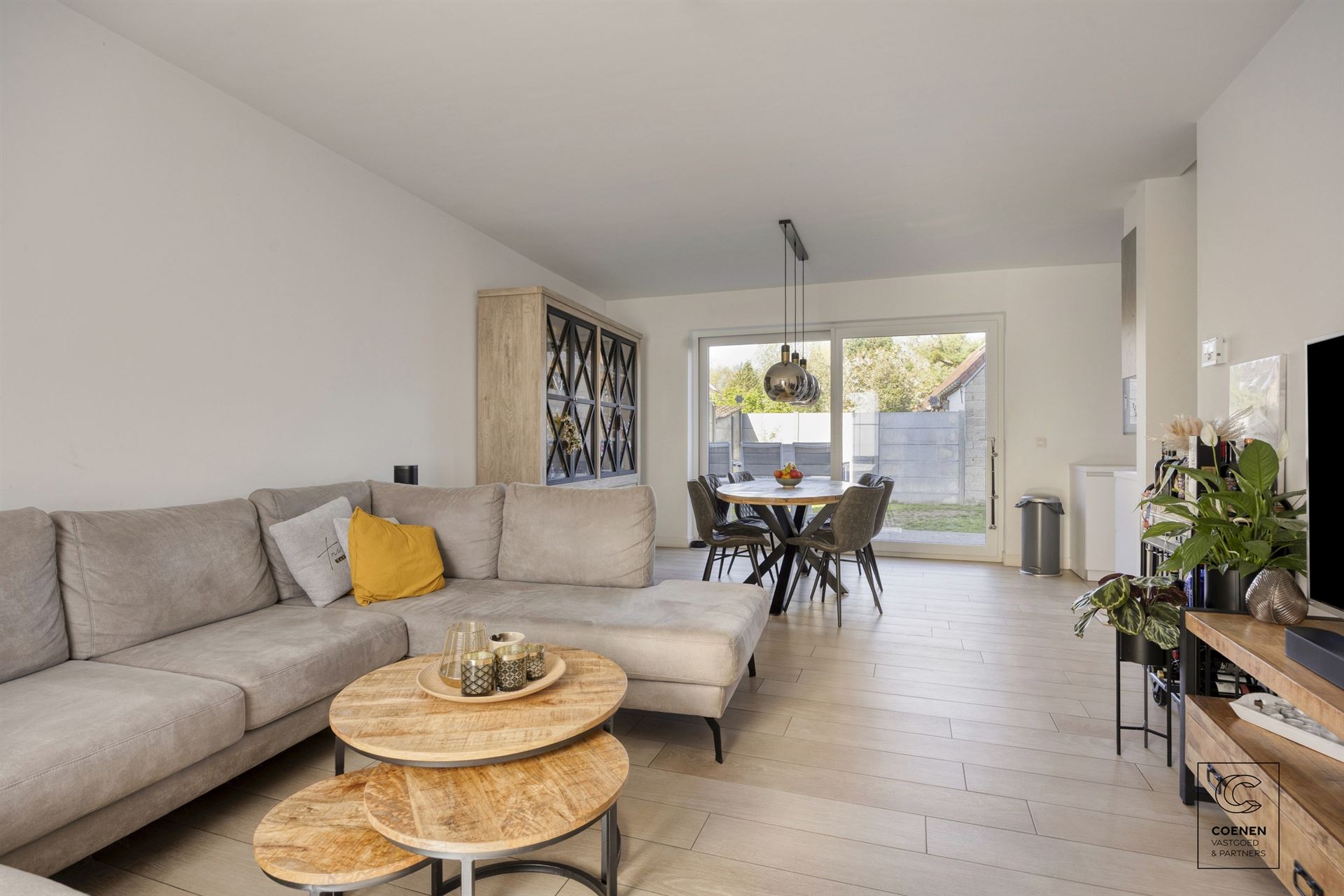 Nieuwbouwwoning (2023) met 5 slpk's op toplocatie te Ranst - foto 2