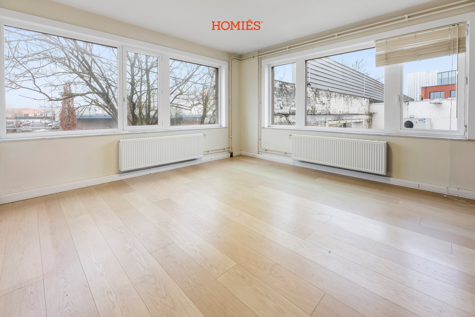 Polyvalente handelsruimte op strategische locatie - foto 4