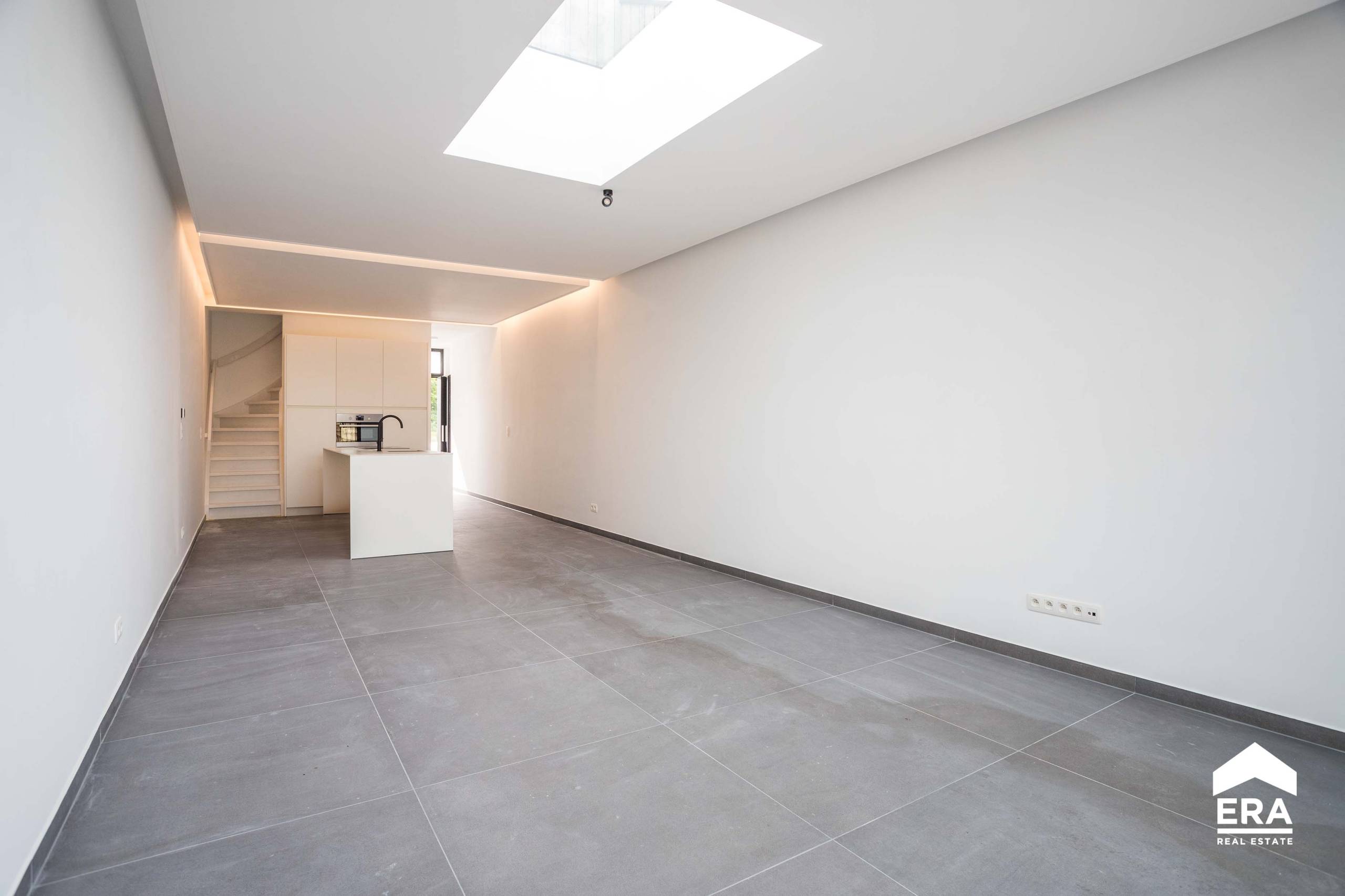 Vernieuwbouw met 3slpk en tuin - foto 5