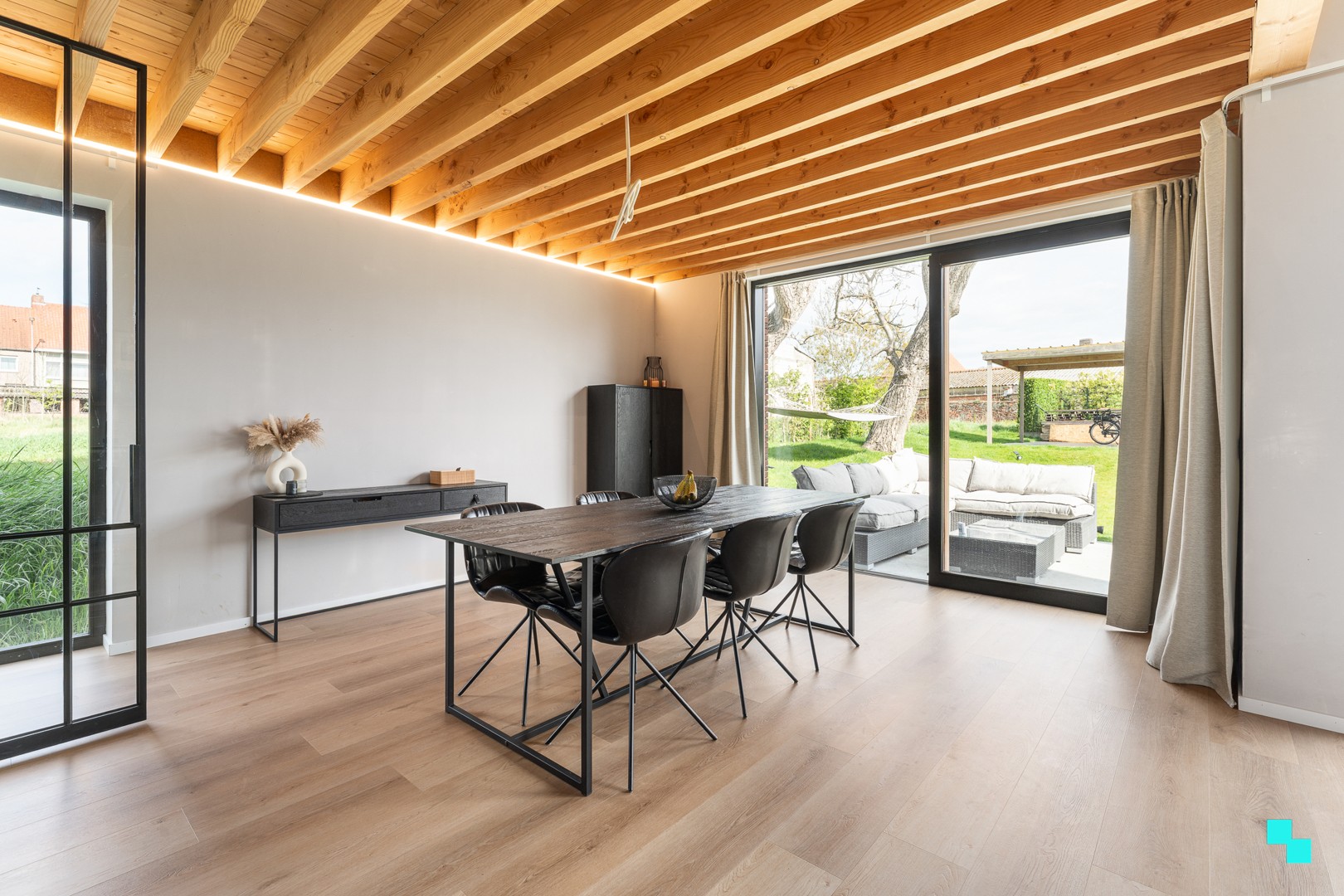 Architecturale (quasi)nieuwbouwwoning op rustige verkaveling te Lendelede - foto 5