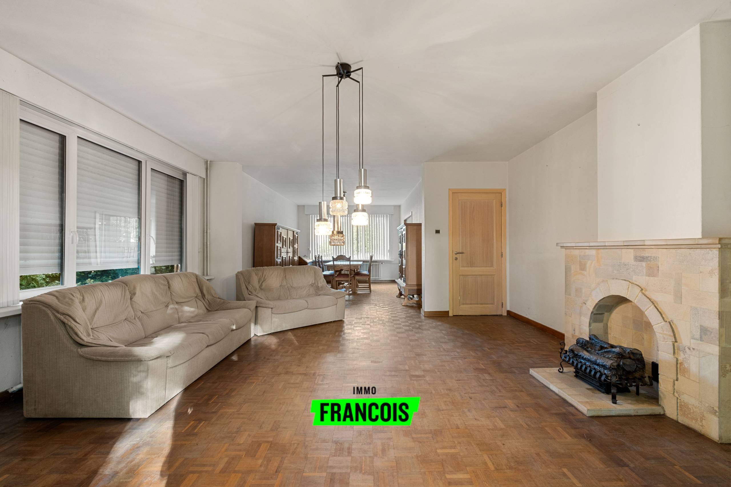 Te renoveren alleenstaande woning met tuin op toplocatie te Sint-Michiels - foto 3