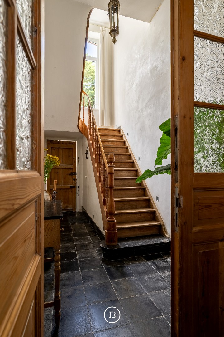 Presbytère avec bois privé - photo 3