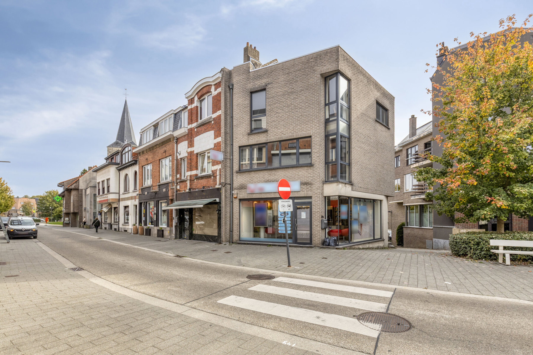 Opbrengsteigendom met handelsgelijkvloers & duplex - foto 1