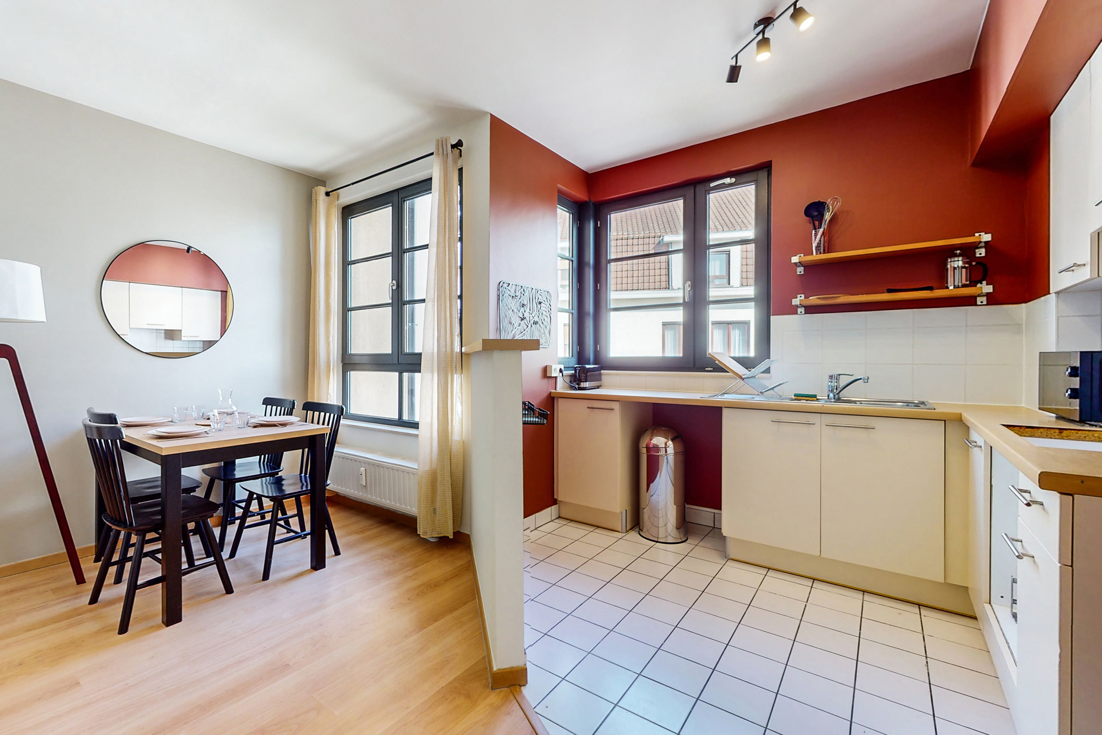 4-slaapkamerwoning in Evere, 2 badkamers, recent en licht - foto 5