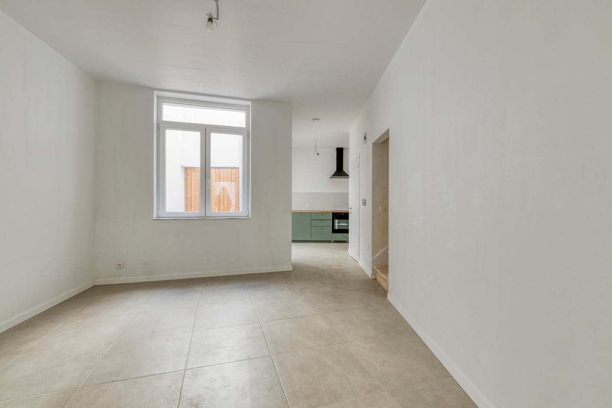 Instapklare totaalrenovatie met 3 slaapkamers in Kortrijk! - foto 5