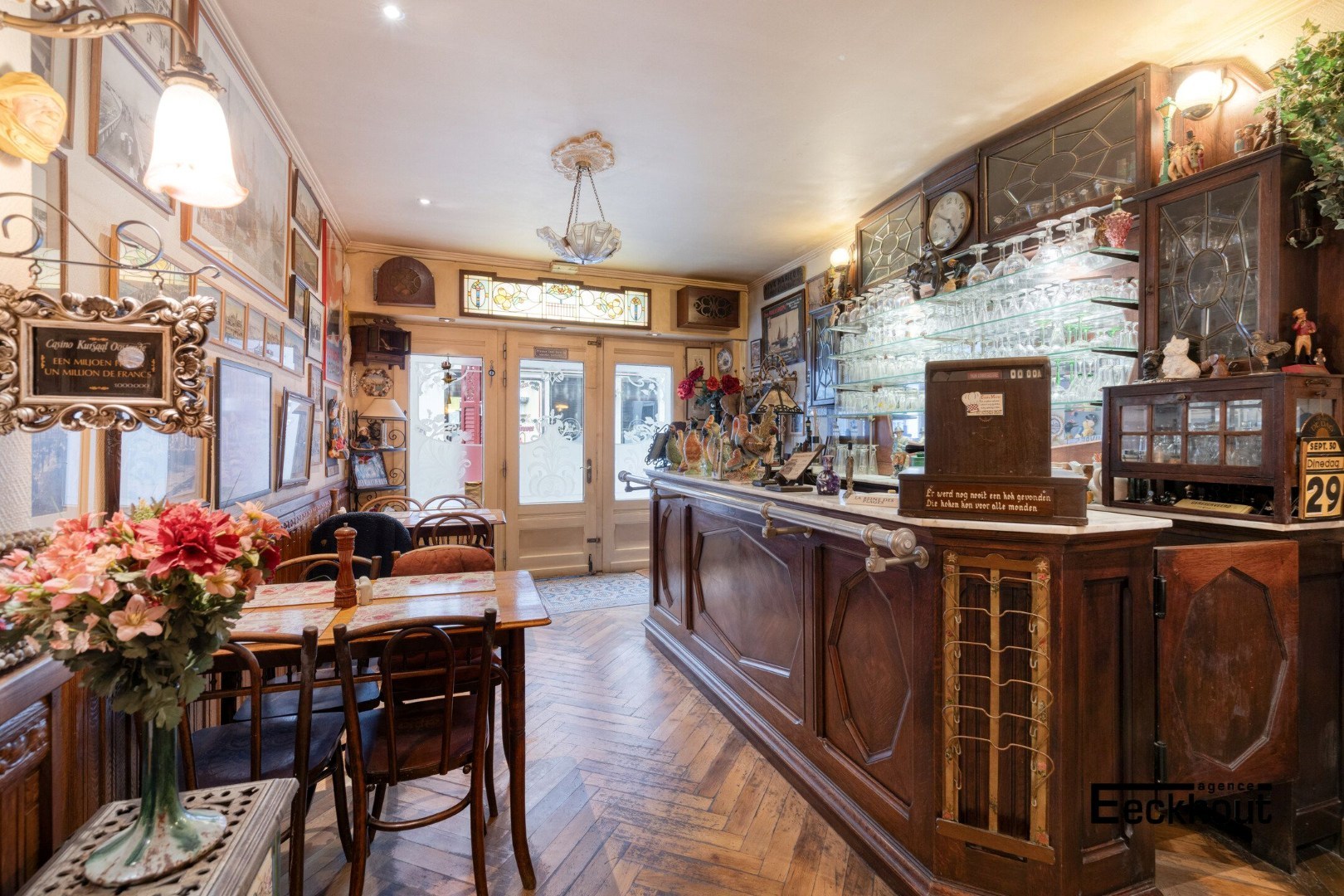 Sfeervol ingericht restaurant/praatcafé met ruime woonst - foto 3