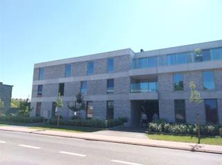 Vraag uw bezoek aan via info@optimusvastgoed.be!TE HUUR: Nieuwbouwappartement met 2 slaapkamers te Aarschot!Dit nieuwbouwappartement is gelegen op de...