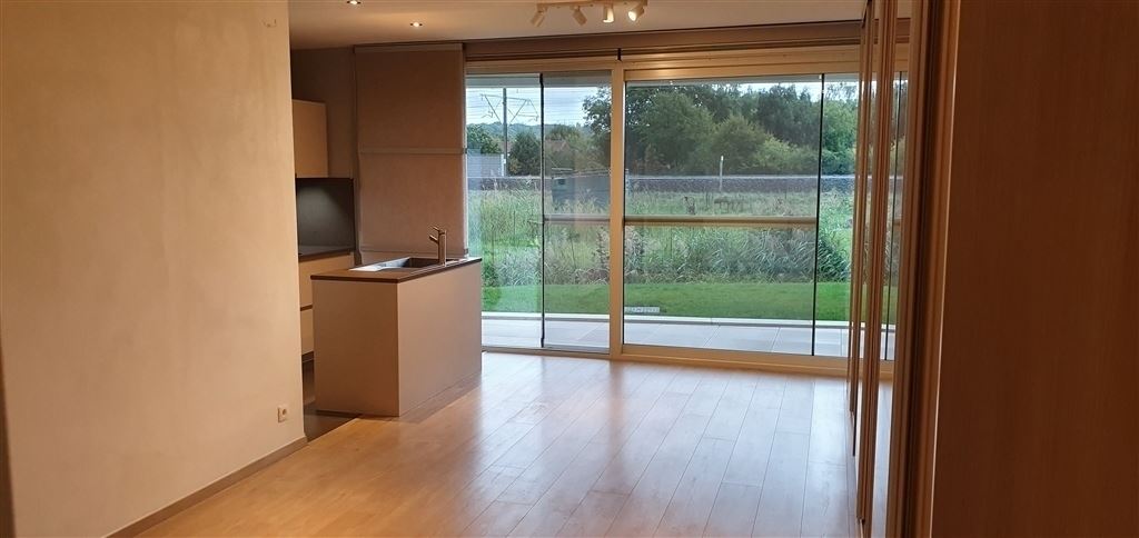 Appartement op de gelijkvloerse verdieping met zuidgericht terras - foto 4
