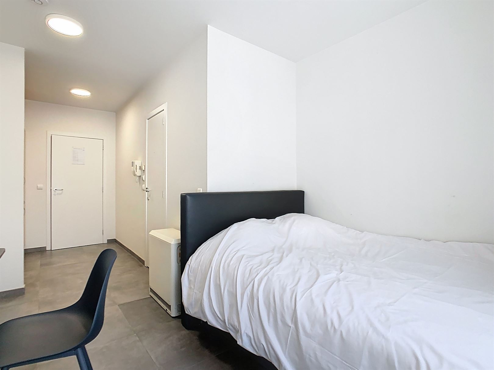 STUDIO TE KOOP IN EUROPESE WIJK - foto 2