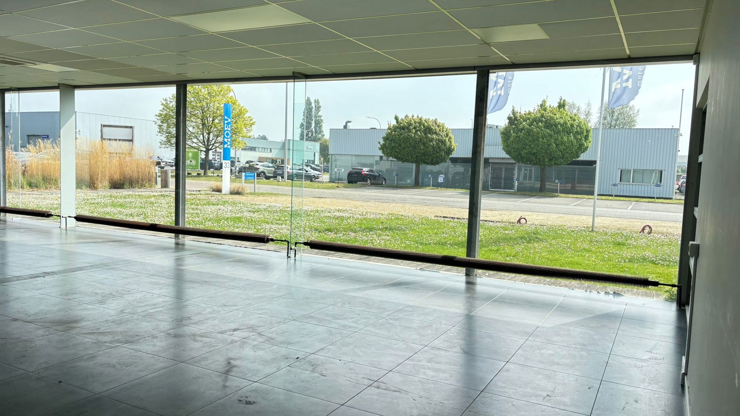 Commercial for rent in Leuven - photo 4