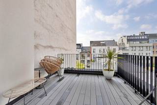 PLAN UW BEZOEK VIA VOLGENDE LINK: https://listed.mijnhuurprofiel.be/whise/7690833Bent u opzoek naar een luxueus duplexappartement op een absolute...
